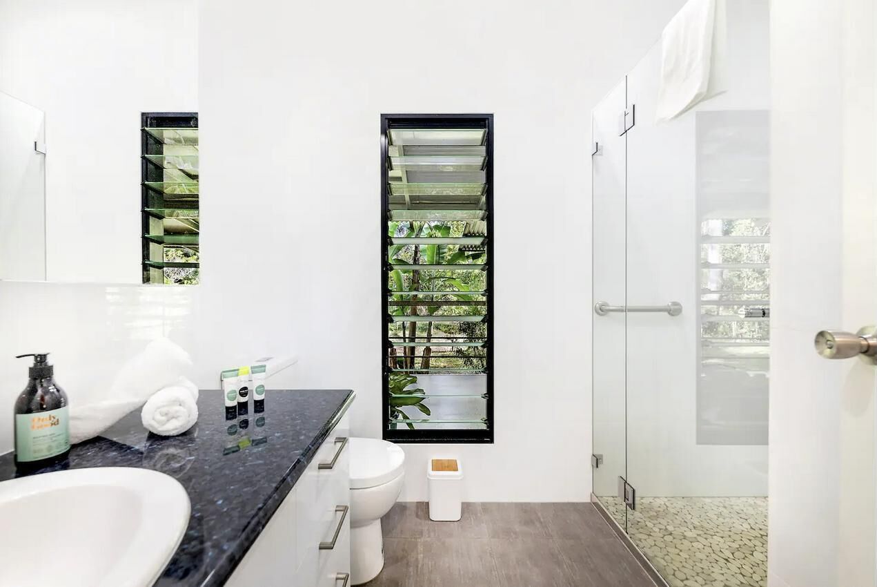 Hair dryer, towels
