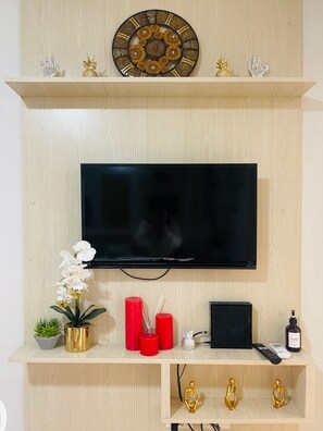 Family Condo, 2 Bedrooms, Non Smoking, Balcony | Living room | 32-inch Smart TV with digital channels - One Spatial Iloilo (Iloilo)
