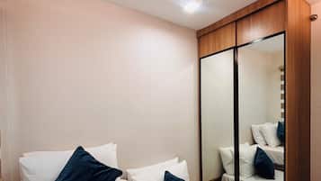 2 bedrooms, individually decorated, individually furnished