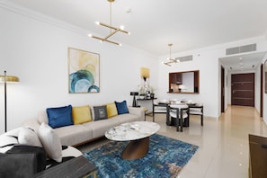 Deluxe Apartment, 1 Bedroom, Balcony, Canal View | Living area