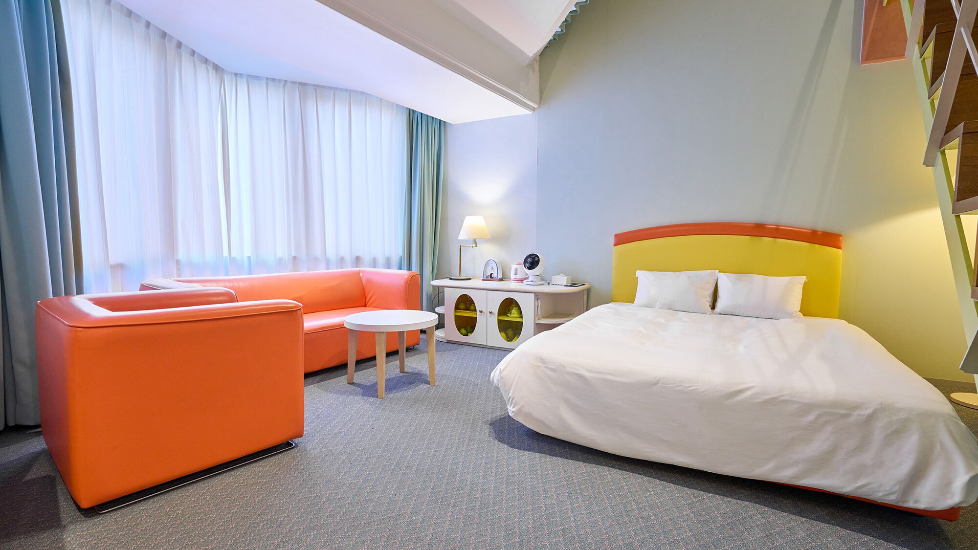 Premier Loft, Non Smoking | Desk, free WiFi, bed sheets, wheelchair access