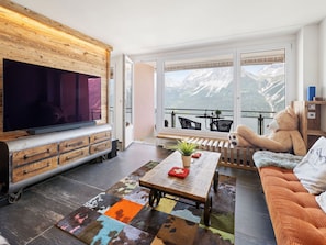 TV