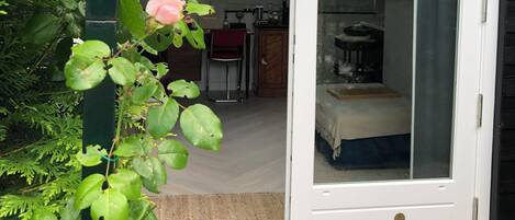 تفاصيل الفندق من الخارج