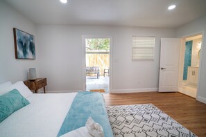 1 bedroom, iron/ironing board, travel cot, free WiFi - Cozy 1 Bedroom Duplex in Central Tampa (Tampa)
