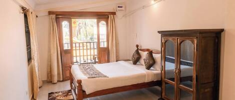 1 bedroom, soundproofing, iron/ironing board, free WiFi