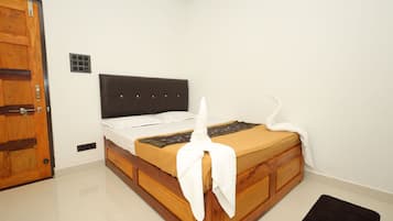 1 bedroom, soundproofing, iron/ironing board, free WiFi
