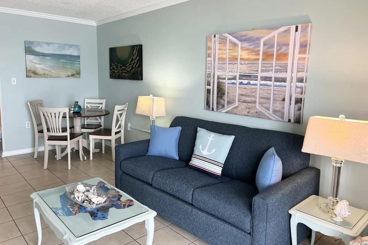 Apartamento Signature, 1 habitación, balcón, vistas al mar | Sala de estar