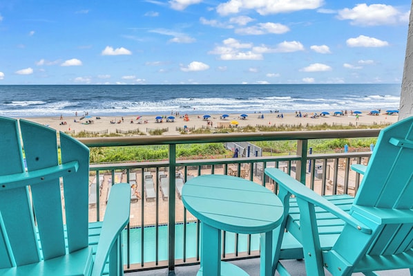 Appart'hôtel Signature, 1 chambre, vue océan, en front de plage | Vue depuis le balcon