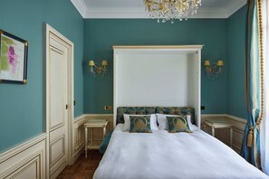 Deluxe tweepersoonskamer | Lakens van Egyptisch katoen, luxe beddengoed, donsdekens