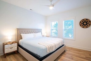 8 bedrooms, iron/ironing board, free WiFi, bed sheets