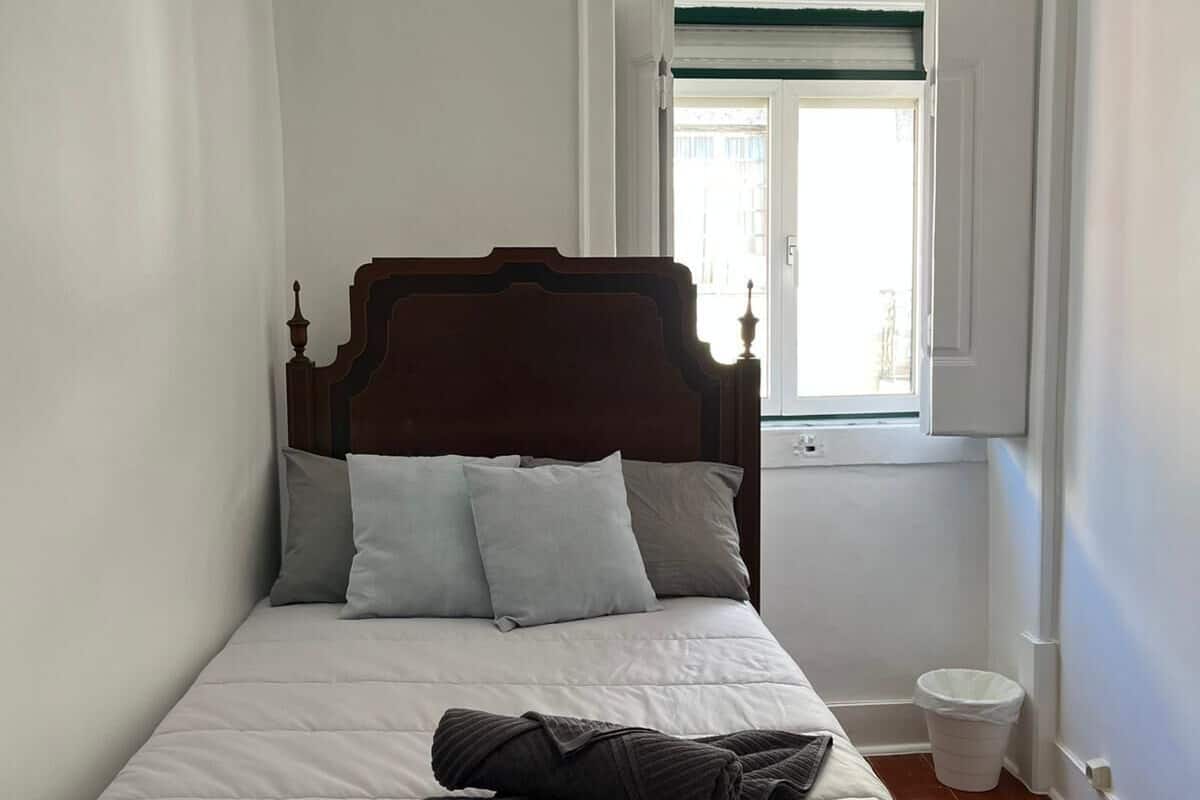 Basic Room | Free WiFi, bed sheets