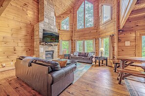 スマートテレビ、暖炉