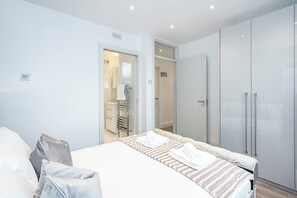 2 Schlafzimmer, Bügeleisen/Bügelbrett, kostenloses WLAN, Bettwäsche