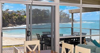 Pet-Friendly Waterfront, Malua Bay | Strathnaver