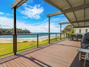 Terrace/patio - Pet-Friendly Waterfront, Malua Bay | Strathnaver (Malua Bay)