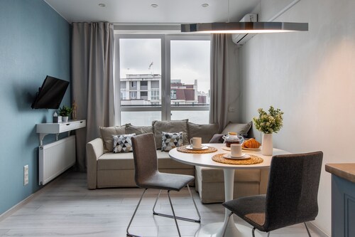 Cozy apartment near Boulevard Picasso