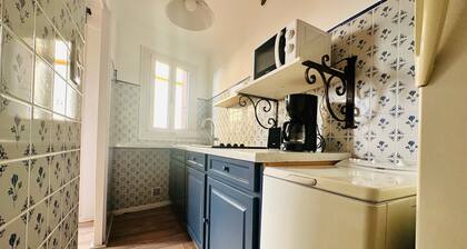 Zentrales Collioure Apartment, Balkon und WLAN