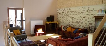 Spacious country cottage with garden, near Épinal, Wi-Fi