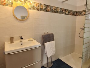 Towels - Bright T2 apartment in Nancy, Haussonville area (Nancy)