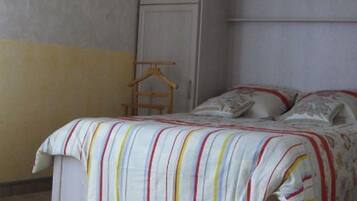 1 chambre, Wi-Fi gratuit, draps fournis