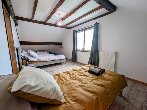 Grande maison proche des Vosges, idéale cyclisme et randonnée, animaux admis, vélos à dispo