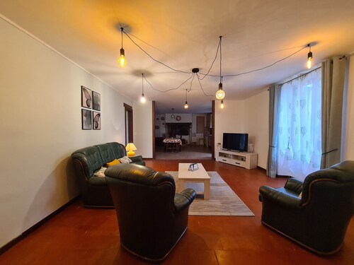 Maison individuelle près de la Châtre, jardin privé, jacuzzi