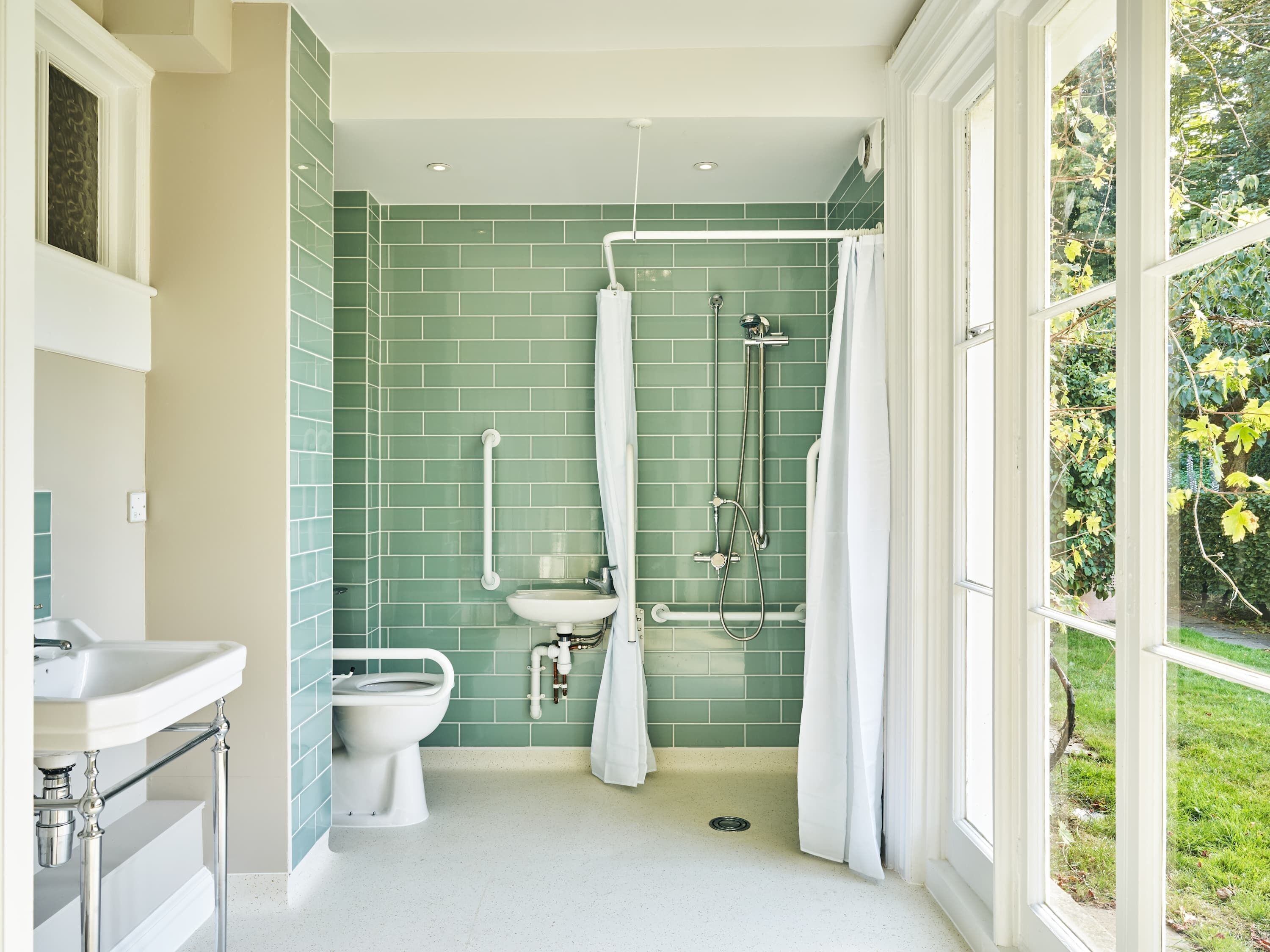 Ground floor accessible wet room