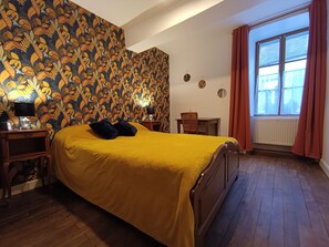 3 dormitorios, wifi gratis, ropa de cama