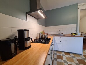 Fridge, microwave, dishwasher