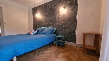 5 habitaciones y wifi gratis