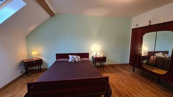 3 chambres, Wi-Fi gratuit, draps fournis