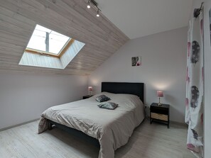 3 Schlafzimmer, kostenloses WLAN, Bettwäsche