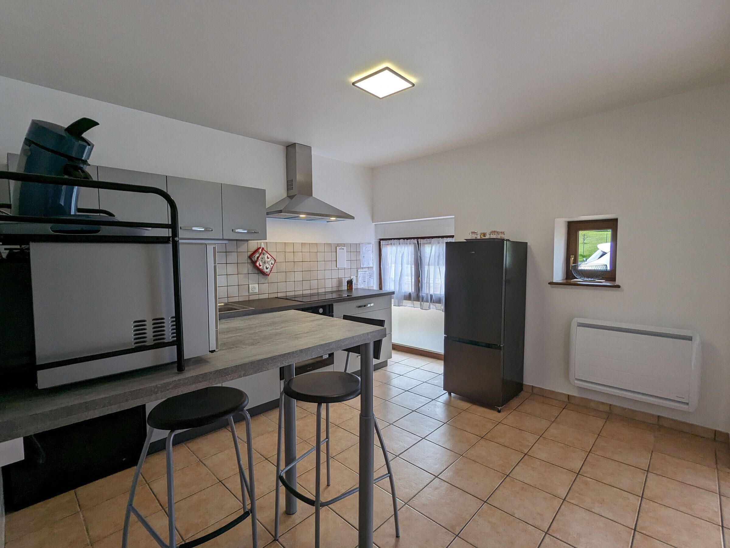 Fridge, microwave, dishwasher, toaster