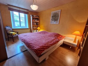 4 chambres, Wi-Fi gratuit, draps fournis