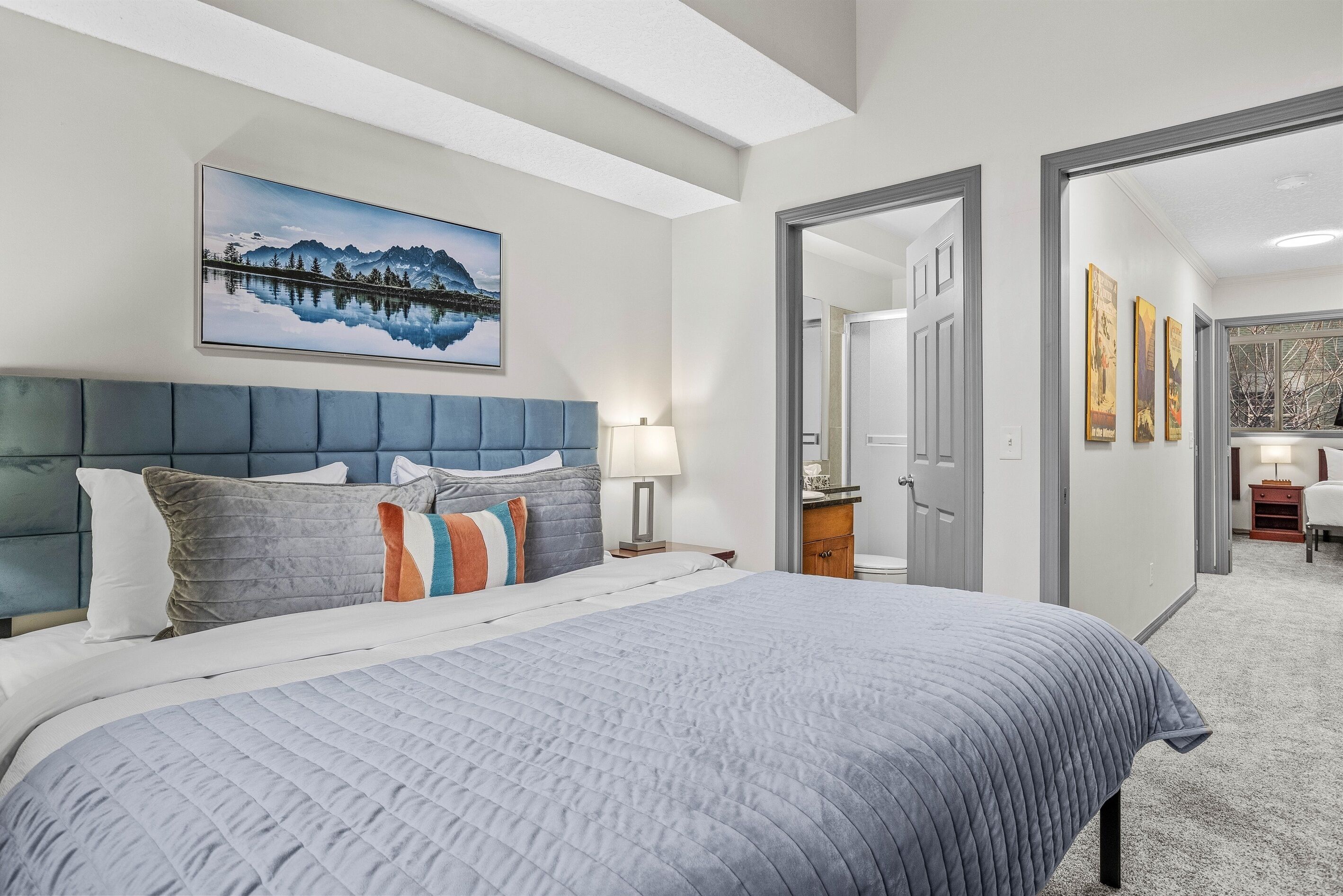 2 soverom, strykejern/-brett, reiseseng for barn og wi-fi (inkludert)