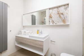 อพาร์ทเมนท์, 1 ห้องนอน | ห้องน้ำ