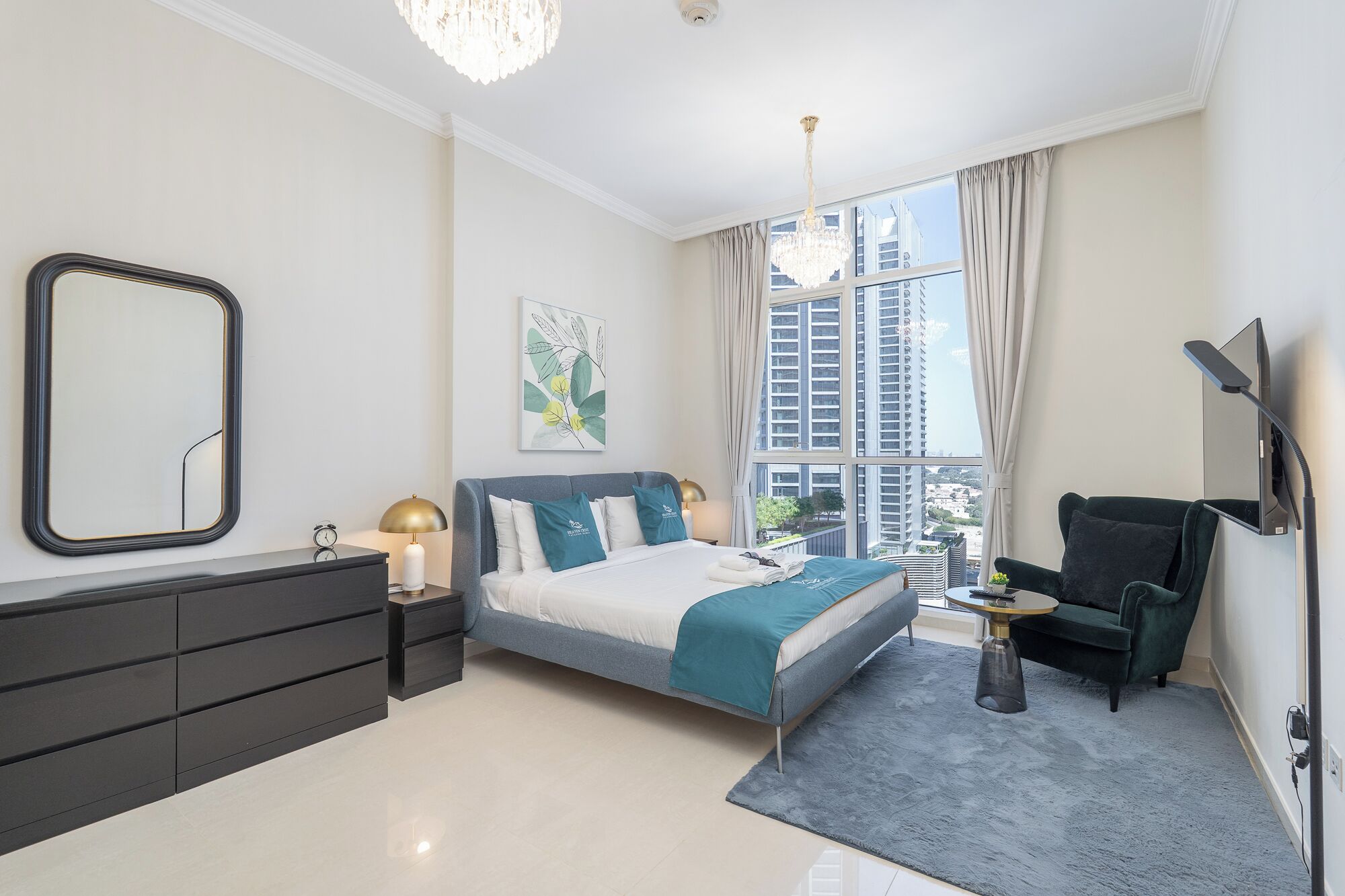 Signature appartement, 1 kingsize bed met slaapbank | Hypoallergeen beddengoed, een bureau, een laptopwerkplek