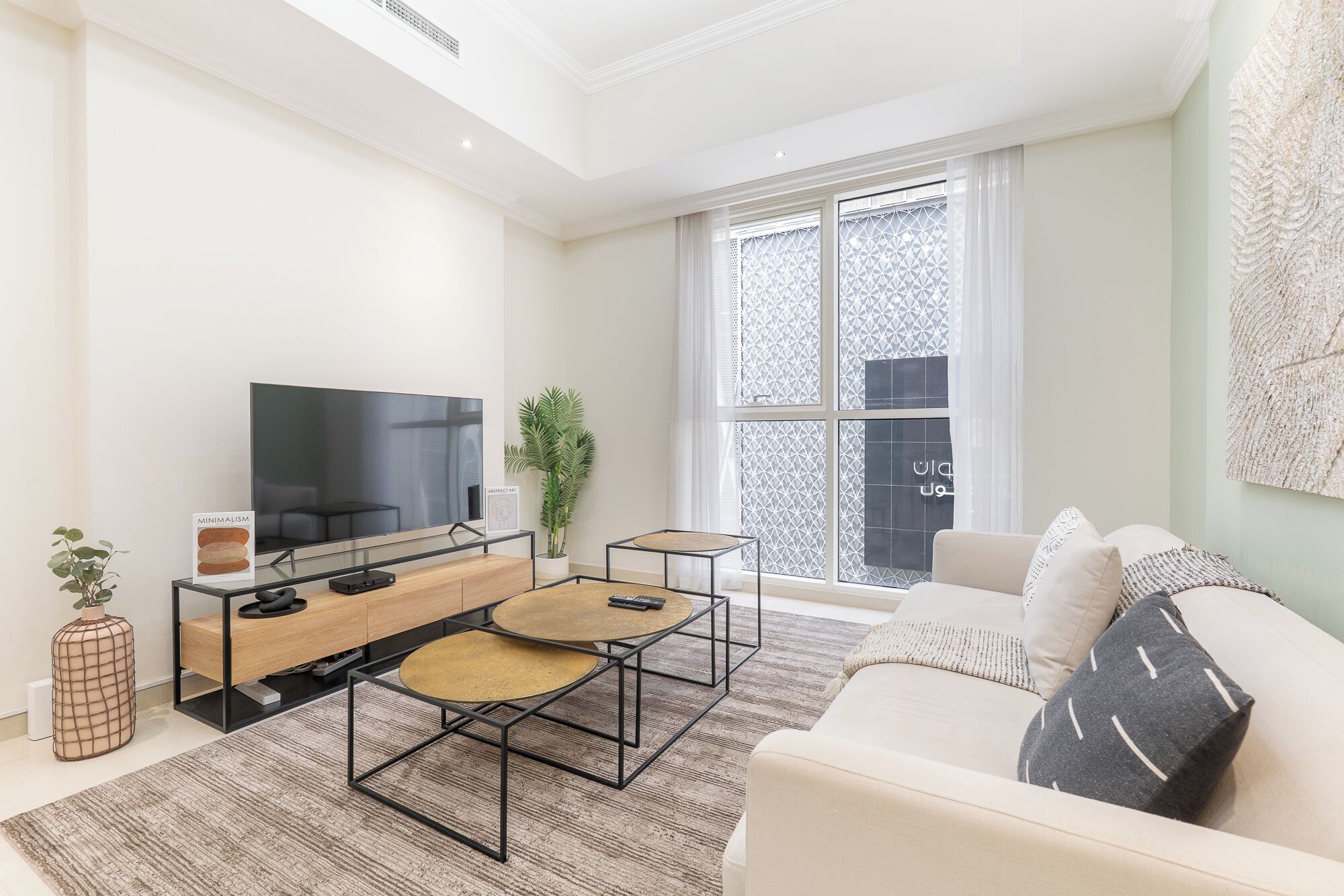 Apartment, 1 King Bed, Balcony | Living area | 42-inch Smart TV with digital channels, Netflix, streaming services