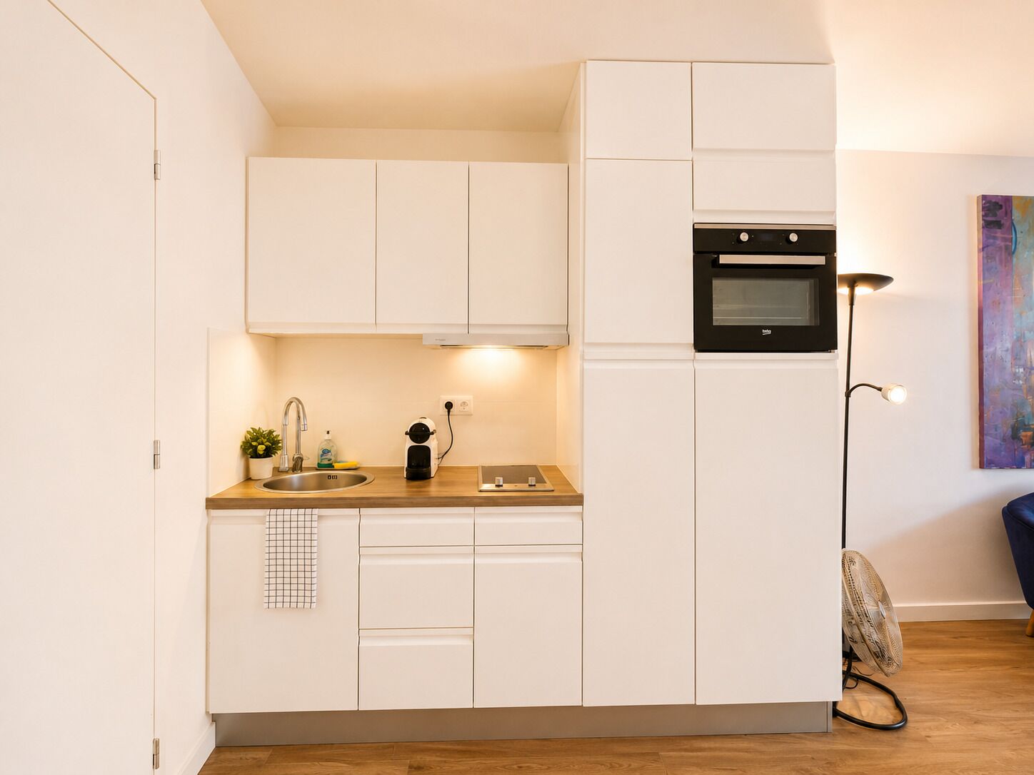 Fridge, cookware/dishes/utensils, dining tables