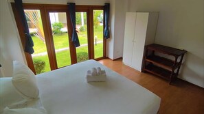 2 bedrooms, WiFi, bed sheets