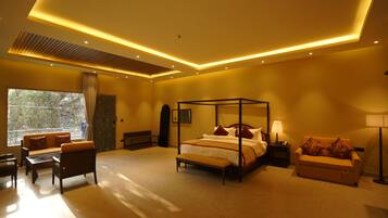 Mango Tree Cottage with Jacuzzi | Premium bedding, memory-foam beds, in-room safe, individually decorated