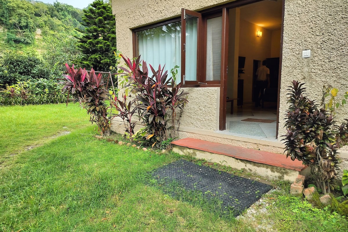 Deluxe Double Room, Garden View