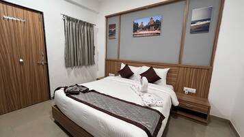 Deluxe Double Room | Free WiFi