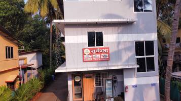 Fachada da propriedade