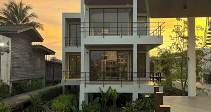 The Episode Boutique Hotel