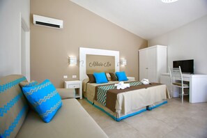 Deluxe Triple Room - Resort Abbaia Ba (Budoni)