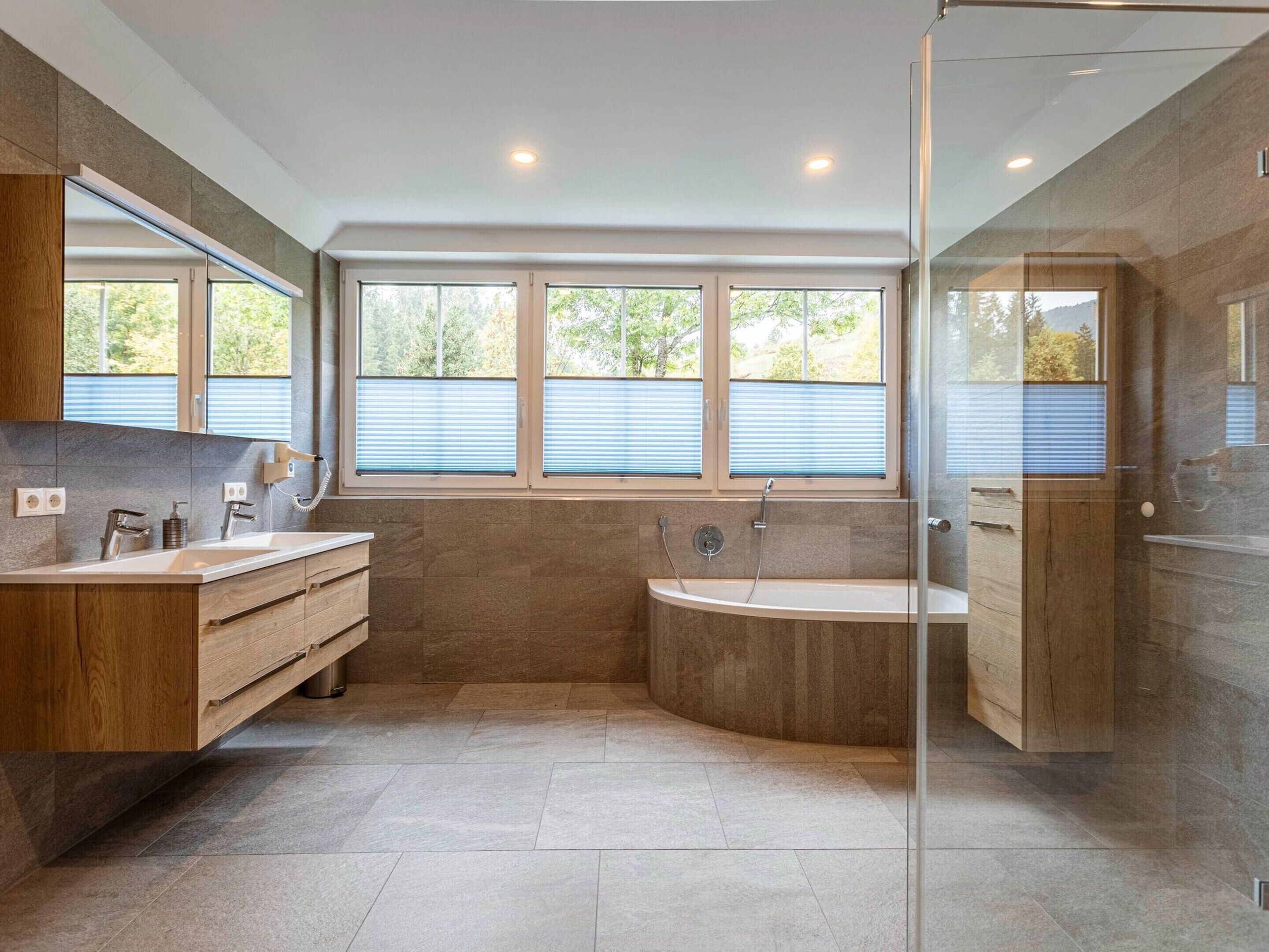 Apartment | Bathroom
