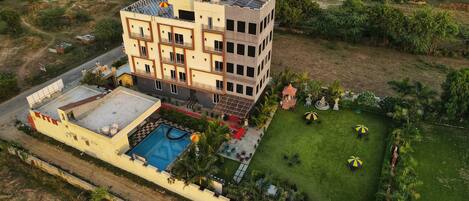 Front of property - evening/night