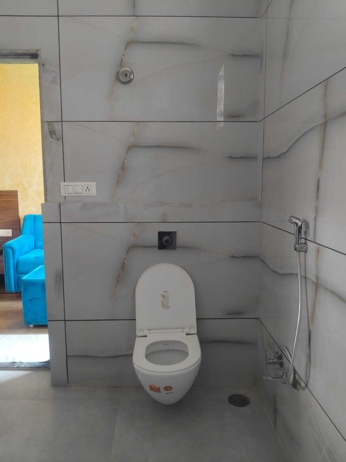 Shower, hair dryer (on request), towels, soap