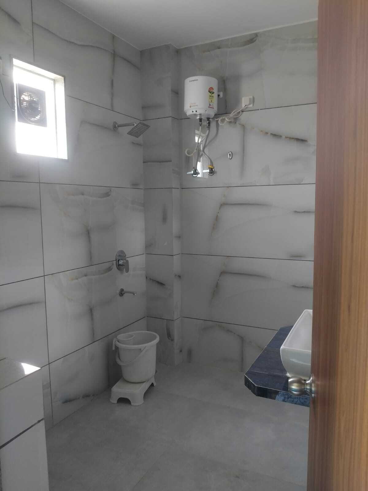 Shower, hair dryer (on request), towels, soap